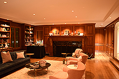 HOLIDAYS WITH KWANCHAI